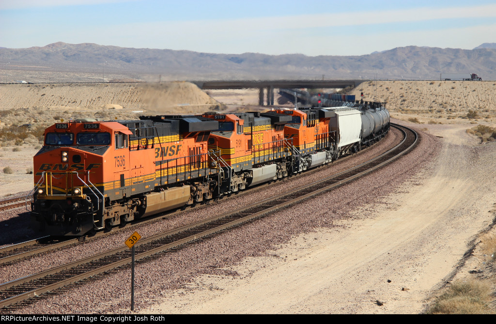 BNSF 7536, BNSF 5191 & BNSF 7072